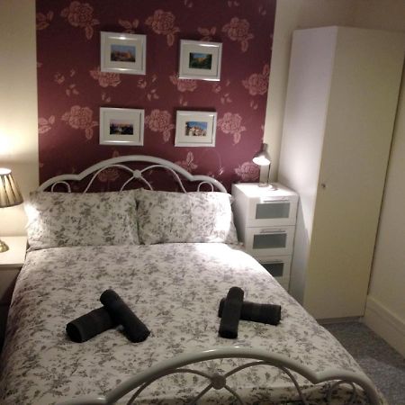 F1- Very Nice City Centre Apartment Единбург Екстериор снимка