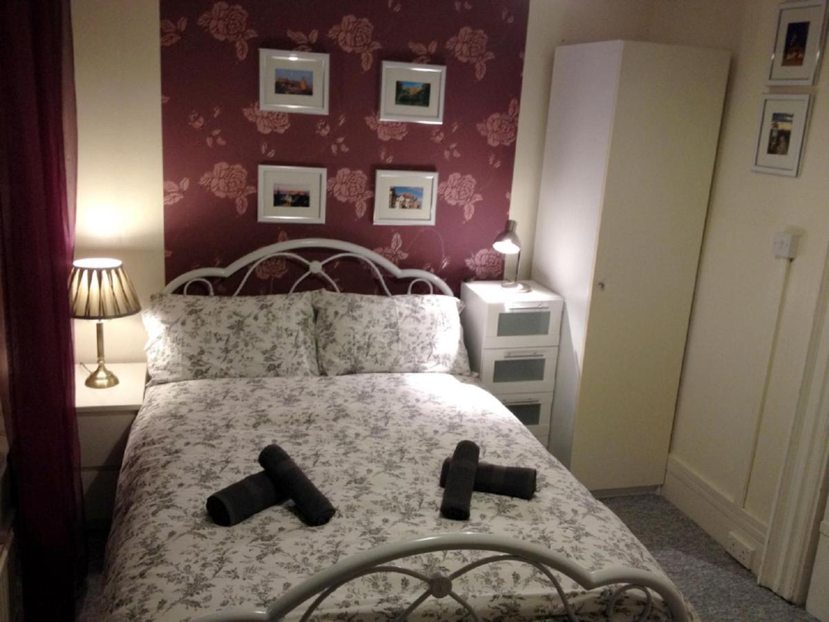 F1- Very Nice City Centre Apartment Единбург Екстериор снимка