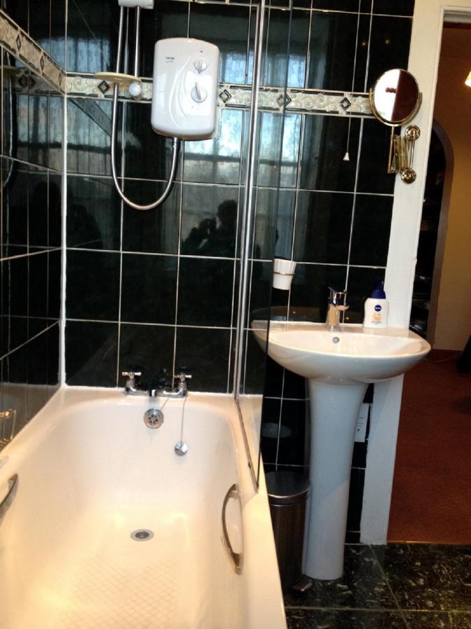 F1- Very Nice City Centre Apartment Единбург Екстериор снимка